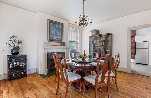 North Oakland House | Best skyline view of CMU/PITT Historical Oakland 5BR storybook house 3000sf