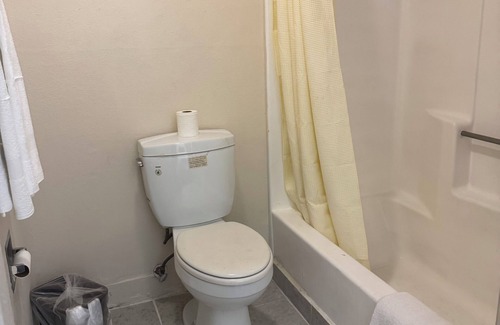 South Montebello Hotel | Best Star Inn - Montebello Los Angeles