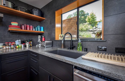 Three Rivers House | Best Swimming Hole in Town - Five Bedrooms - All King Beds!