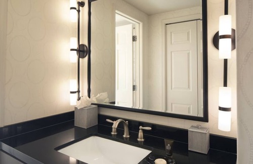 West End Hotel | Best Value, Quality Stay! 3 One Bedroom Suite Units, Pets Allowed!