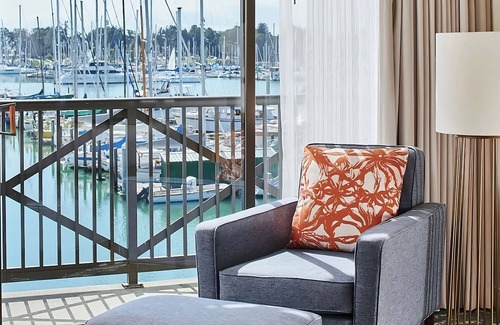Berkeley Hotel | Best Value, Quality Stay! Pets Allowed, Near Oakland Museum of California