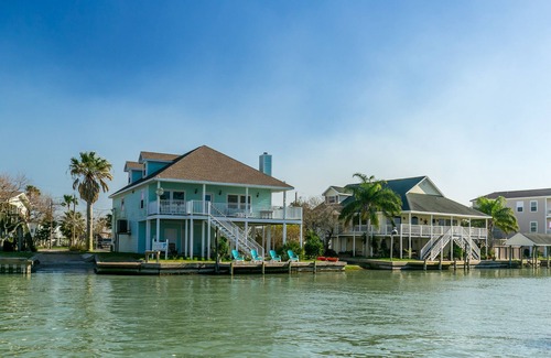 Rockport House | Best View Waterfront Home -Premier Fishing-Beach & Private Boat Launch