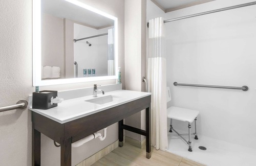 Abilene Hotel | Best Western Abilene Inn & Suites