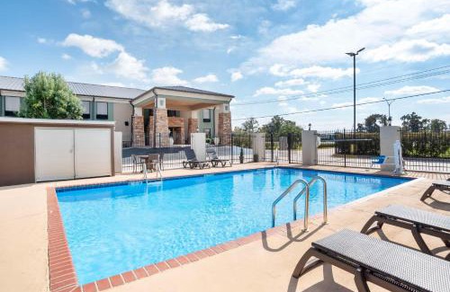 Bridge City Hotel | Best Western Bayou Inn