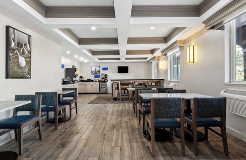 North Dartmouth Hotel | Best Western Dartmouth-New Bedford