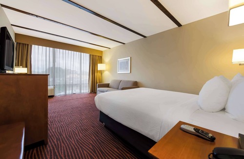 West Haven Hotel | Best Western Executive Hotel Of New Haven - West Haven