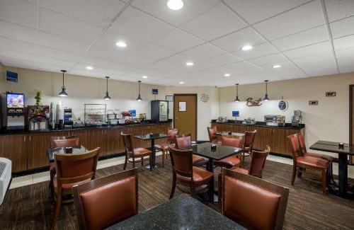 Cortaro Hotel | Best Western Gold Poppy Inn