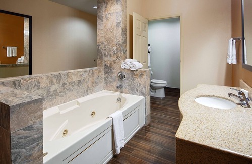 Gray Hotel | Best Western Houma Inn