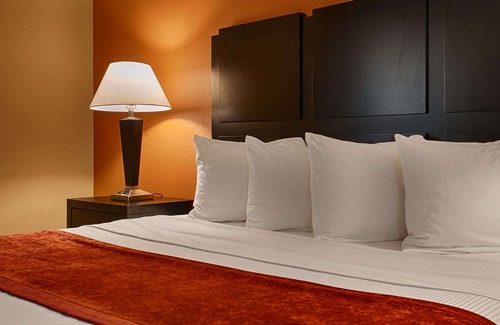 Lake Charles Hotel | Best Western Inn & Suites - Lake Charles