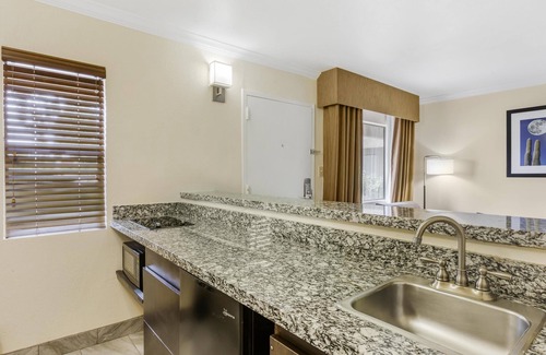 Casas Adobes Hotel | Best Western InnSuites Tucson Foothills Hotel & Suites