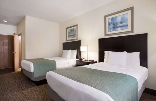 Kendallville Hotel | Best Western Kendallville Inn