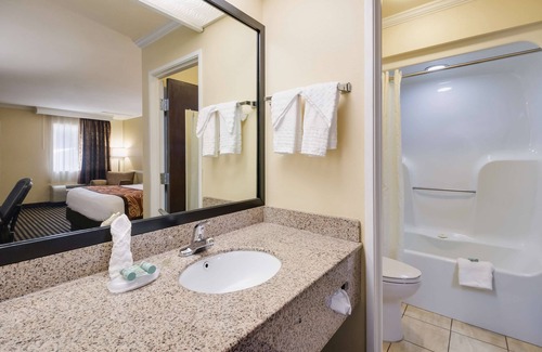 McKenzie Hotel | Best Western McKenzie