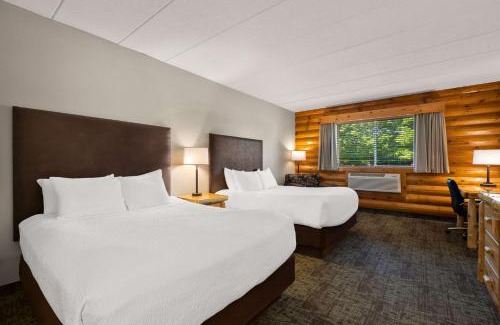 Siren Hotel | Best Western Northwoods Lodge