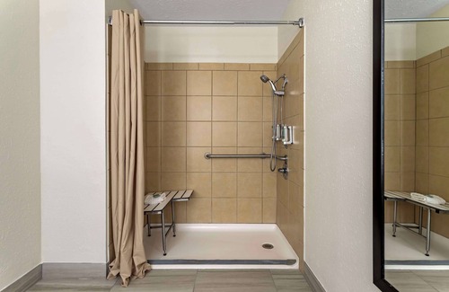 Alexandria Hotel | Best Western Of Alexandria Inn & Suites & Conference Center