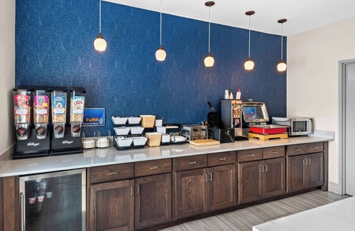 Ottumwa Hotel | Best Western Ottumwa Inn & Suites