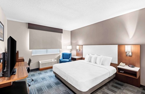 Ottumwa Hotel | Best Western Ottumwa Inn & Suites