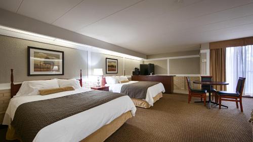 Richmond Hill Hotel | Best Western Parkway Hotel Toronto North