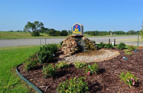 Parsons Hotel | Best Western Parsons Inn