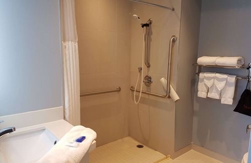 Barrie Hotel | Best Western Plus Barrie