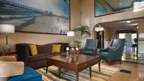 Pine Forest Hotel | Best Western Plus Blue Angel Inn