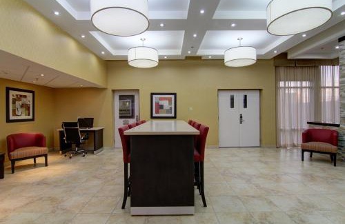 Bowmanville Hotel | Best Western Plus Bowmanville