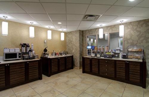 Bowmanville Hotel | Best Western Plus Bowmanville