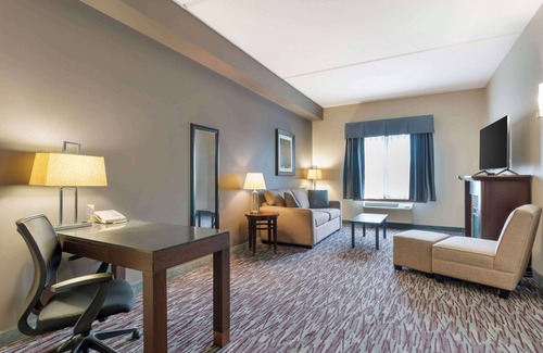 Brandon Hotel | Best Western Plus Brandon Inn