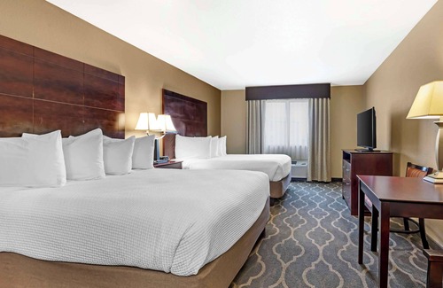 Burleson Hotel | Best Western Plus Burleson Inn & Suites