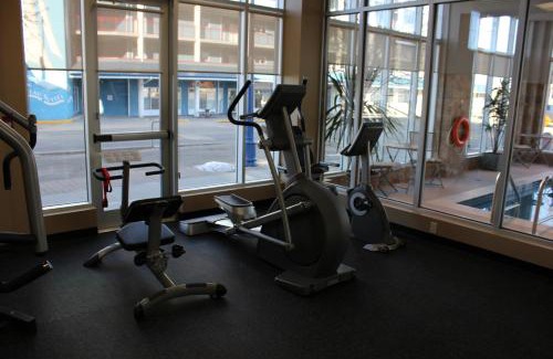 Sylvan Lake Hotel | Best Western Plus Chateau Inn Sylvan Lake