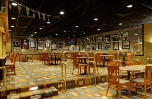 Hillside Hotel | Best Western Plus Chicago Hillside