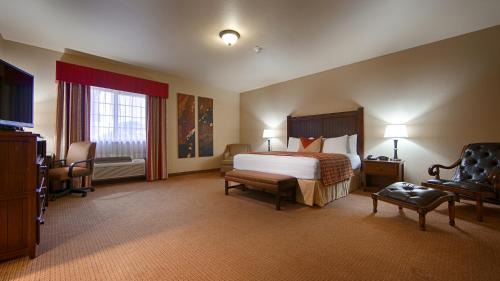 Stillwater Hotel | Best Western PLUS Cimarron Hotel & Suites