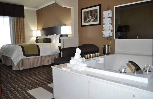 Weatherford Hotel | Best Western Plus Cutting Horse Inn & Suites