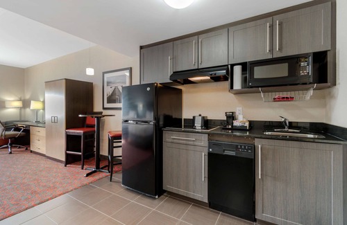 Regina Hotel | Best Western Plus Eastgate Inn & Suites