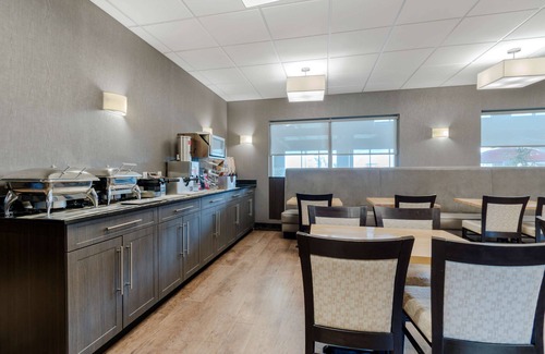 Regina Hotel | Best Western Plus Eastgate Inn & Suites