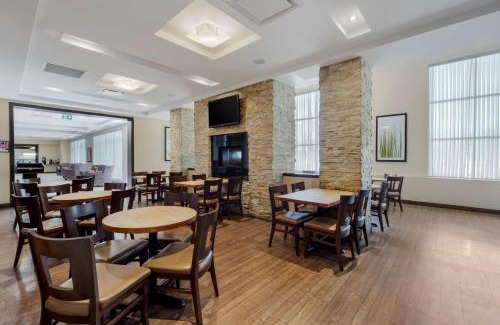 Leduc Hotel | Best Western Plus Edmonton Airport Hotel
