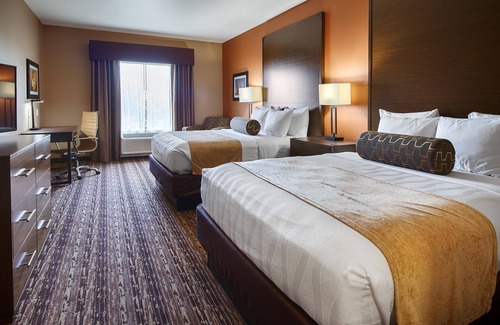 Southside Hotel | Best Western Plus Elmendorf Hotel/San Antonio Hotel