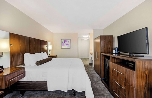 New Pathways Hotel | Best Western Plus Gen X Inn
