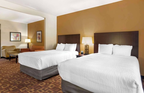 Goliad Hotel | Best Western Plus Goliad Inn & Suites