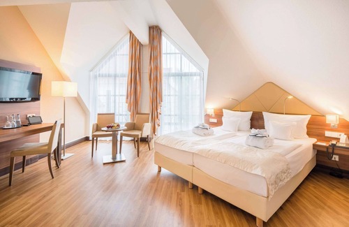 Nuertingen Hotel | Best Western Plus Hotel Am Schlossberg