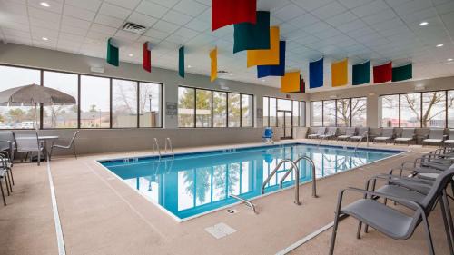 Pike Hotel | Best Western Plus Indianapolis NW Hotel