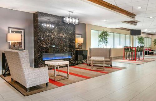 Kansas City Hotel | Best Western Plus Kansas City Sports Complex Hotel