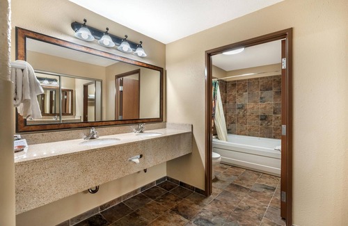 Billings Hotel | Best Western Plus Kelly Inn & Suites