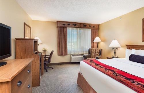 Billings Hotel | Best Western Plus Kelly Inn & Suites