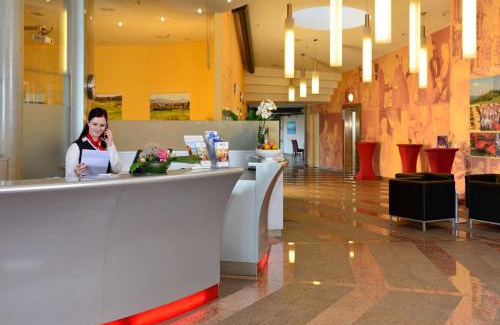 Huenfeld Hotel | Best Western Plus Konrad Zuse Hotel