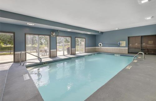 Lee's Summit Hotel | Best Western Plus Lee's Summit Hotel & Suites