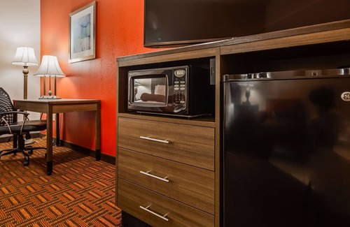Oklahoma City Hotel | Best Western Plus Memorial Inn & Suites