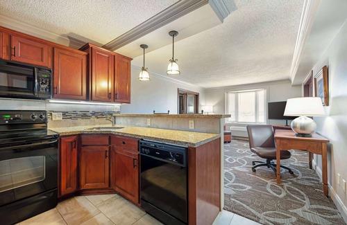 Kearney Hotel | Best Western Plus Mid Nebraska Inn & Suites