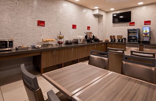 New Cumberland Hotel | Best Western Plus New Cumberland Inn & Suites