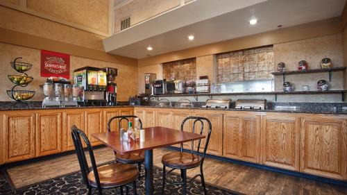 Yukon Hotel | Best Western Plus Oklahoma City Yukon