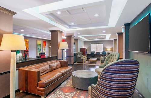 Olathe Hotel | Best Western Plus Olathe Hotel